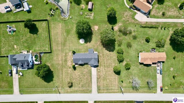 498 Boulder Drive, Elizabethtown, KY 42701
