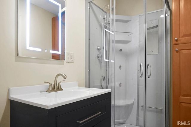 558 Pinewood Drive, Bedford, IN 47421