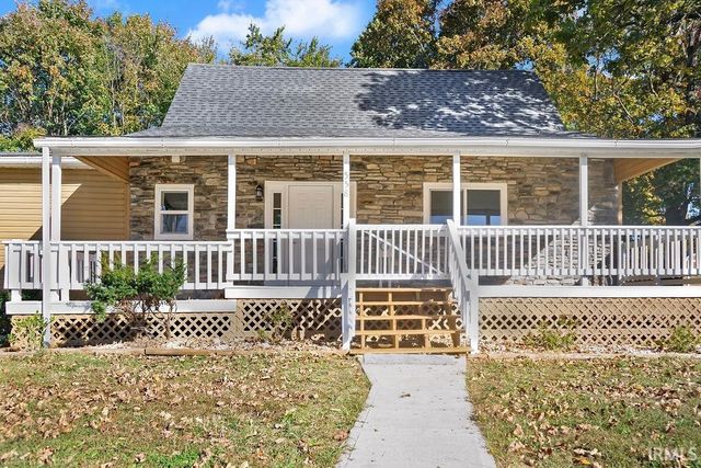 558 Pinewood Drive, Bedford, IN 47421