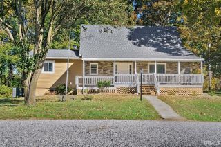 558 Pinewood Drive, Bedford, IN 47421