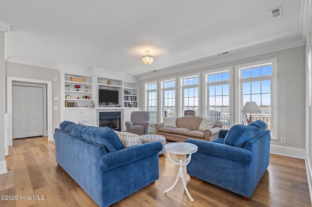 42 Sailview Drive, N Topsail Beach, NC 28460