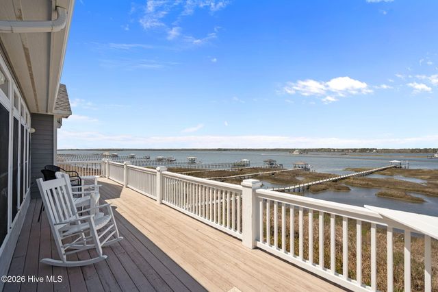 42 Sailview Drive, N Topsail Beach, NC 28460
