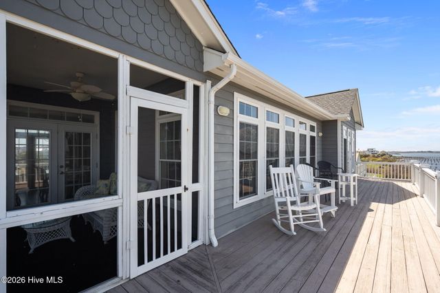 42 Sailview Drive, N Topsail Beach, NC 28460