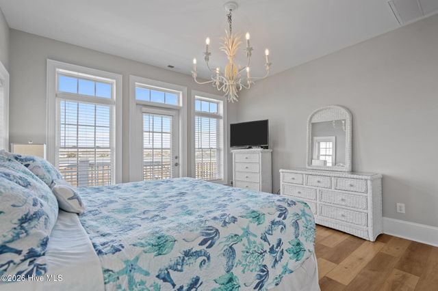 42 Sailview Drive, N Topsail Beach, NC 28460
