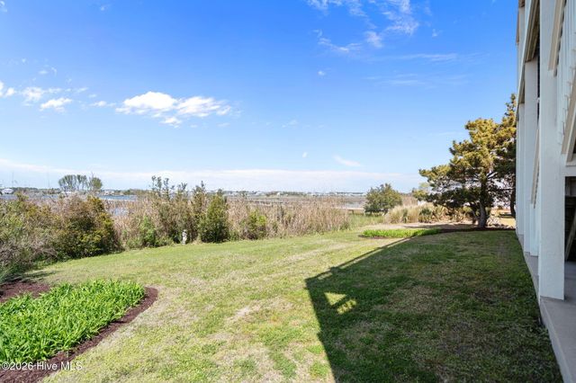42 Sailview Drive, N Topsail Beach, NC 28460