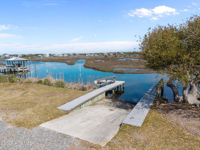 42 Sailview Drive, N Topsail Beach, NC 28460