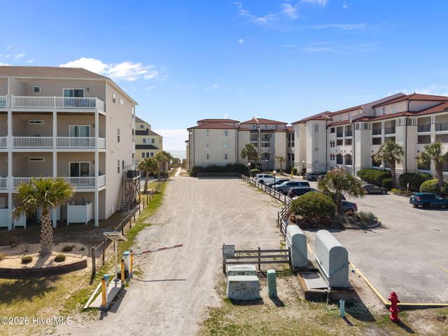 42 Sailview Drive, N Topsail Beach, NC 28460