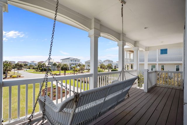 42 Sailview Drive, N Topsail Beach, NC 28460