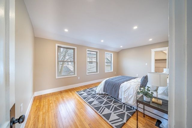 12 Wass St, Lynn, MA 01902