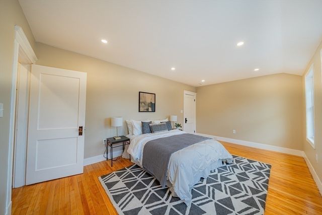 12 Wass St, Lynn, MA 01902