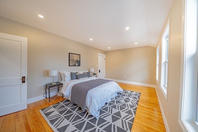 12 Wass St, Lynn, MA 01902