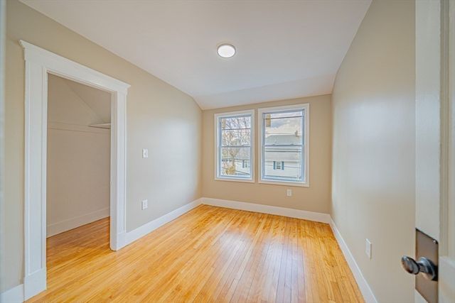 12 Wass St, Lynn, MA 01902