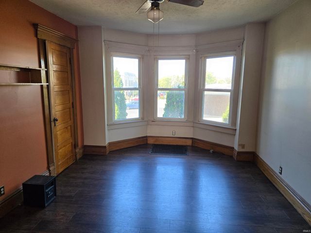 315 7th Street, Logansport, IN 46947