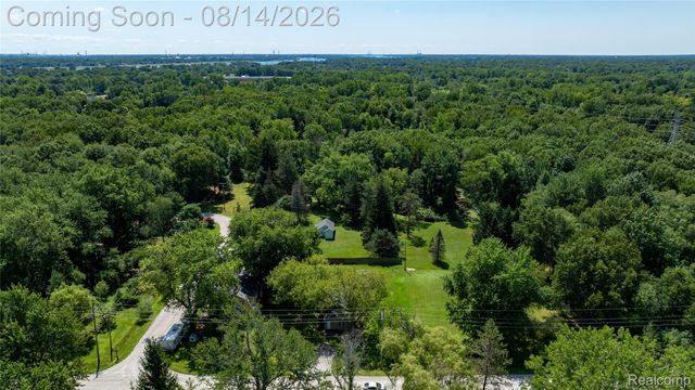 3369 Cleveland Street, Port Huron Charter Township, MI 48060