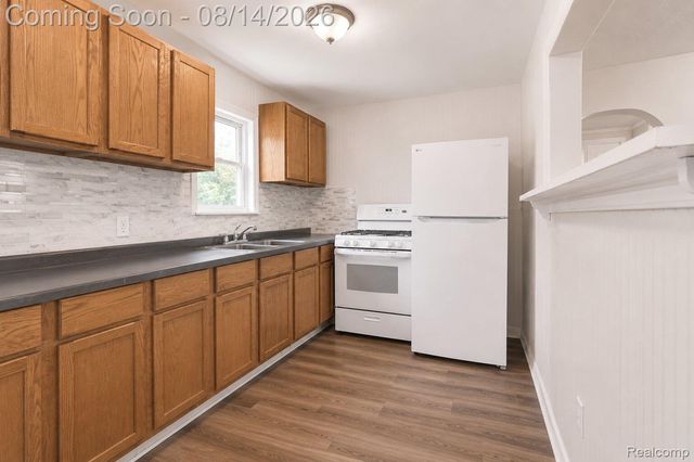3369 Cleveland Street, Port Huron Charter Township, MI 48060