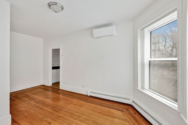 864 Huntington Ave 3, Boston, MA 02115