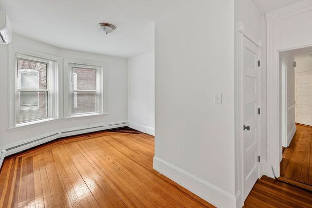 864 Huntington Ave 3, Boston, MA 02115