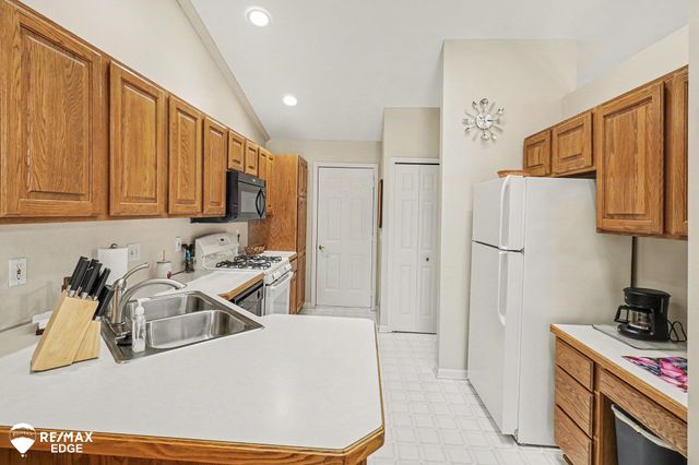 9606 Creek View Court, Richfield Twp, MI 48423