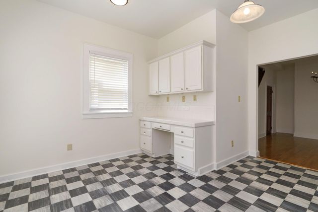 688 Hamlet Street, Columbus, OH 43215
