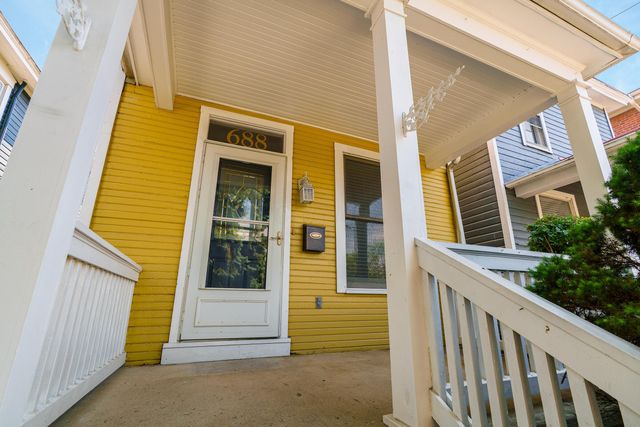 688 Hamlet Street, Columbus, OH 43215