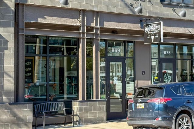 688 Hamlet Street, Columbus, OH 43215