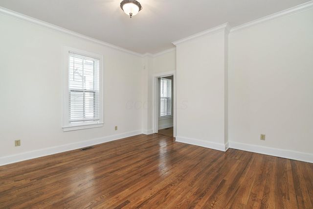 688 Hamlet Street, Columbus, OH 43215