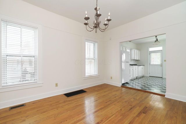 688 Hamlet Street, Columbus, OH 43215