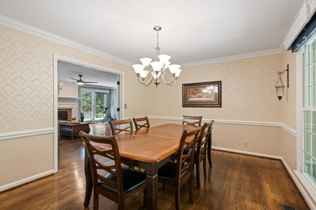 228 Druid Hills Dr, Dickson, TN 37055