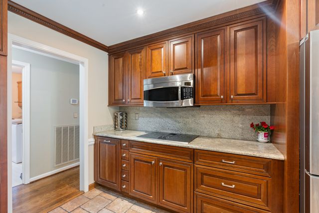 228 Druid Hills Dr, Dickson, TN 37055