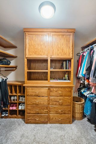 228 Druid Hills Dr, Dickson, TN 37055