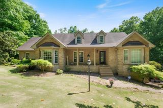 228 Druid Hills Dr, Dickson, TN 37055