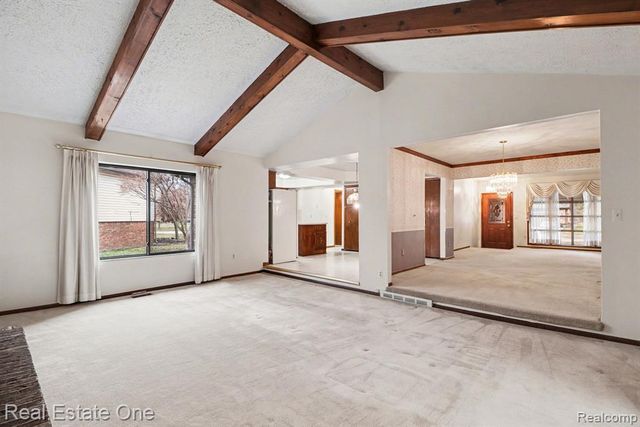 1845 Shenandoah Drive, Troy, MI 48085