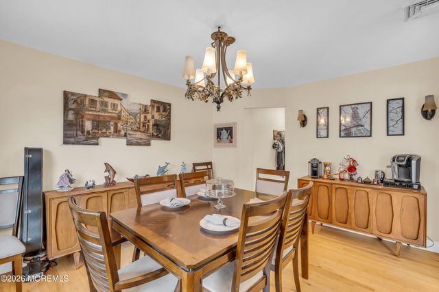 1432 11th Avenue, Toms River, NJ 08757