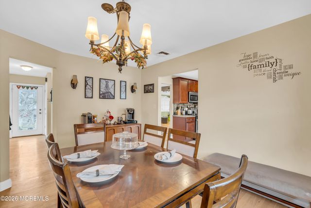 1432 11th Avenue, Toms River, NJ 08757