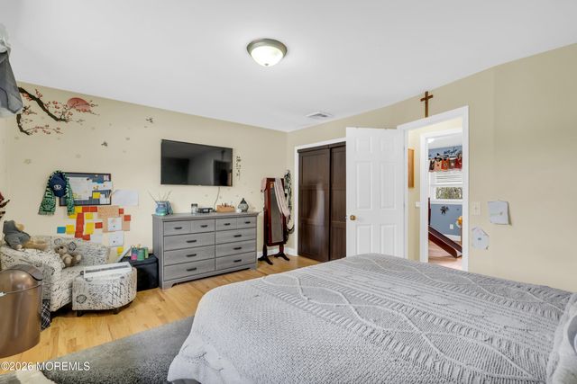 1432 11th Avenue, Toms River, NJ 08757