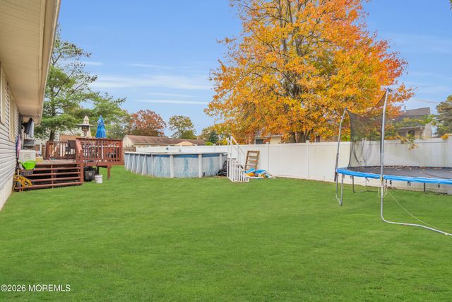 1432 11th Avenue, Toms River, NJ 08757