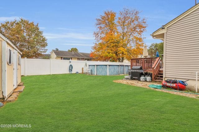 1432 11th Avenue, Toms River, NJ 08757