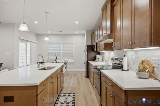 4812 Bacova Village Trl, Glen Allen, VA 23059