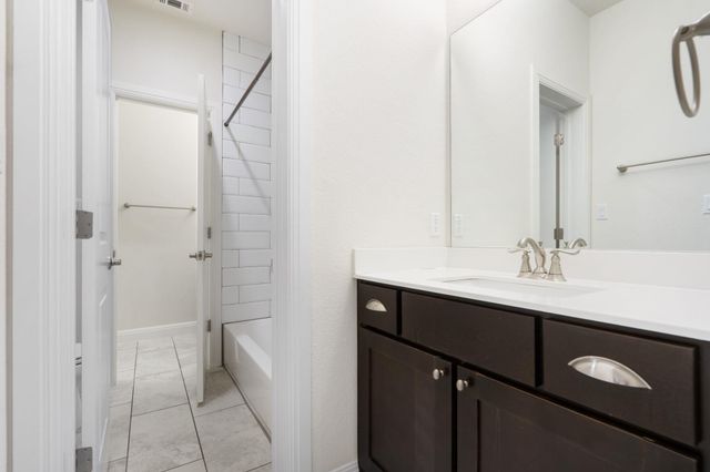 2304 Arroyo Grande, Leander, TX 78641