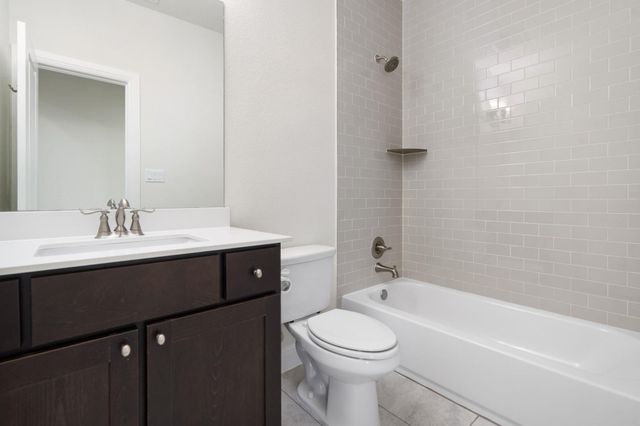 2304 Arroyo Grande, Leander, TX 78641