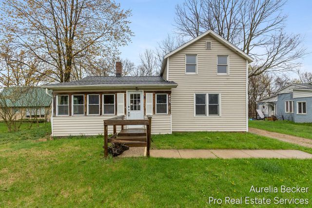425 S Cedar Street, Allegan, MI 49010