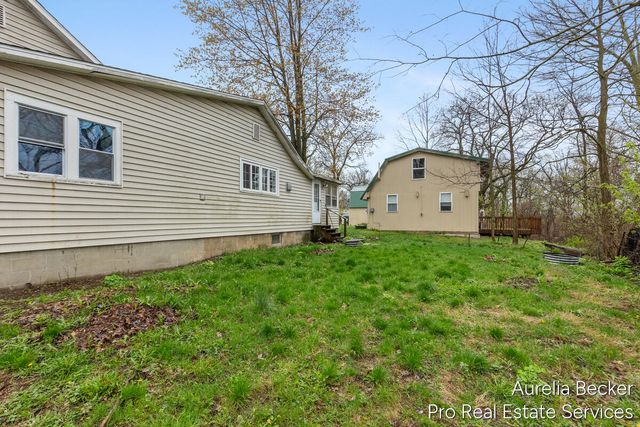 425 S Cedar Street, Allegan, MI 49010