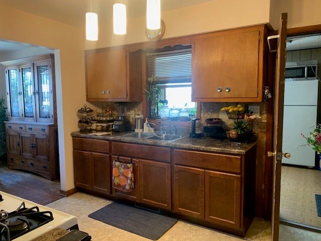 14600 S Cleveland Avenue, Posen, IL 60469