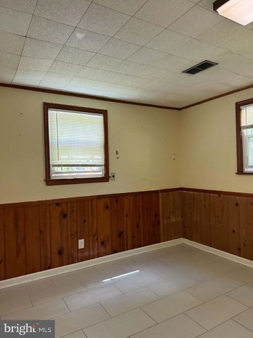 5313 EASTON DR, Springfield, VA 22151