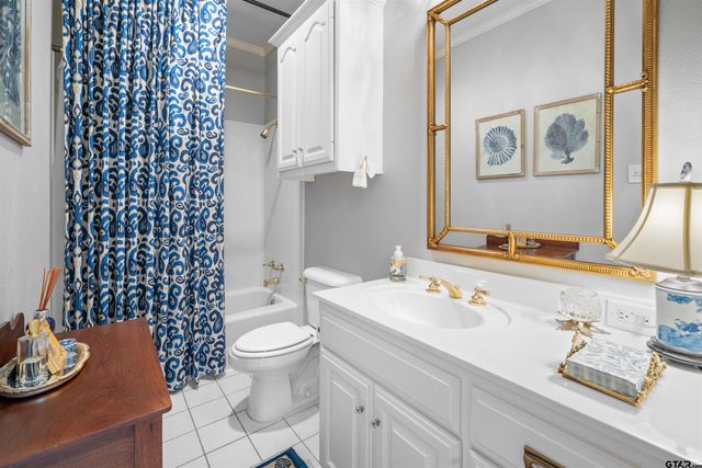 1607 Royal Oak Dr, Tyler, TX 75703