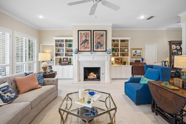 1607 Royal Oak Dr, Tyler, TX 75703