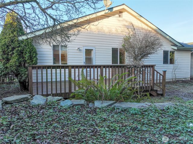 1325 Roma Road, Bellingham, WA 98226