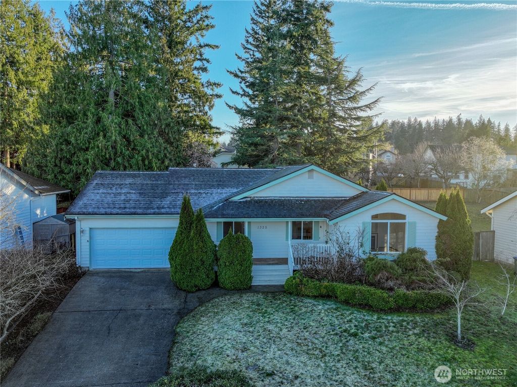 1325 Roma Road, Bellingham, WA 98226