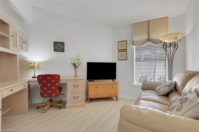 1242 Silverstrand DR, Naples, FL 34110