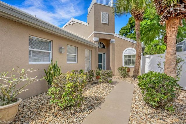 1242 Silverstrand DR, Naples, FL 34110